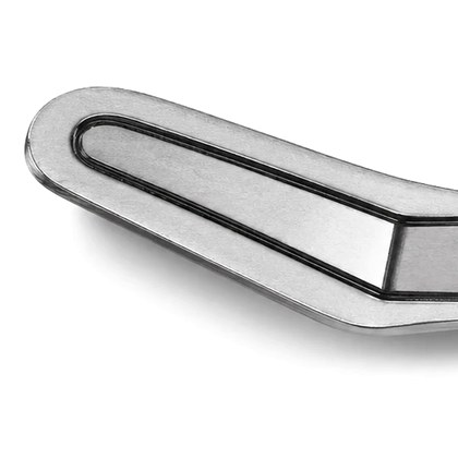 Crescent blade